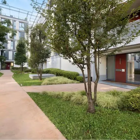 Easy Con Parcheggio Gratuito Collegamento Con La Svizzera * 코모