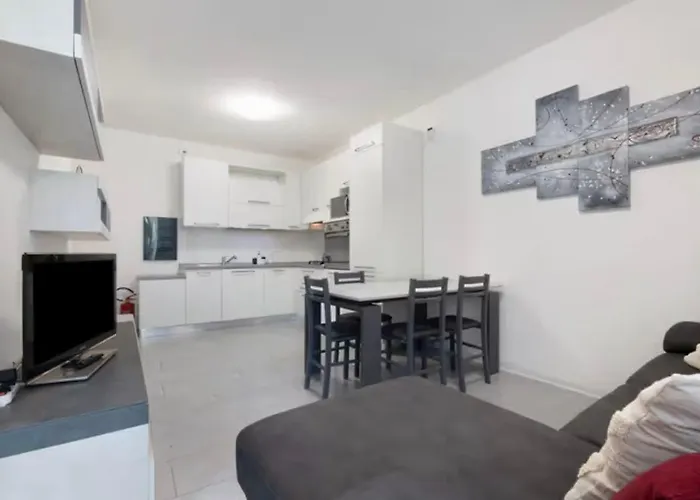 아파트 Easy Con Parcheggio Gratuito Collegamento Con La Svizzera 코모